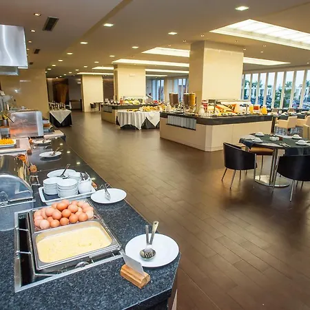 מלון Melia Madeira Mare 5*